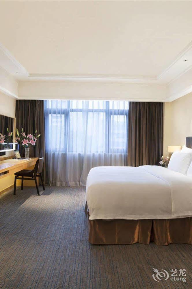 Yiho Hotel Xiamen Huli Екстер'єр фото